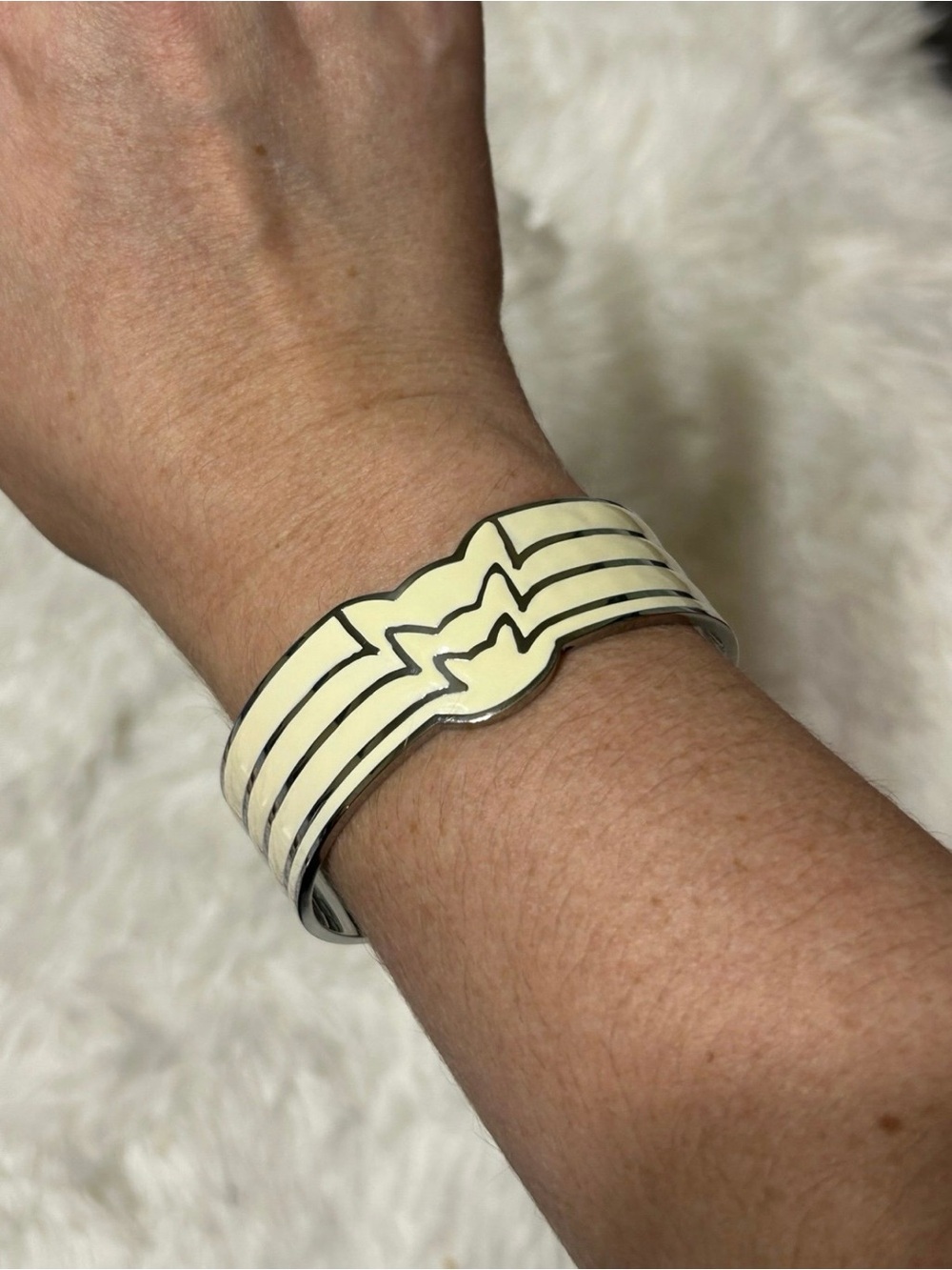 CatLadyBox Cat Cuff Bracelet Silver Cream Enamel New w/ Original Pouch